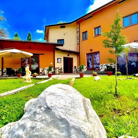 Agriturismo Tre Elle Acri Bagian luar foto